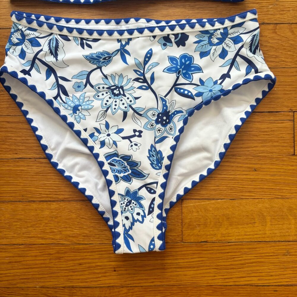 NWT Amazon Embroidered High Rise Bikini - Picture 3 of 4